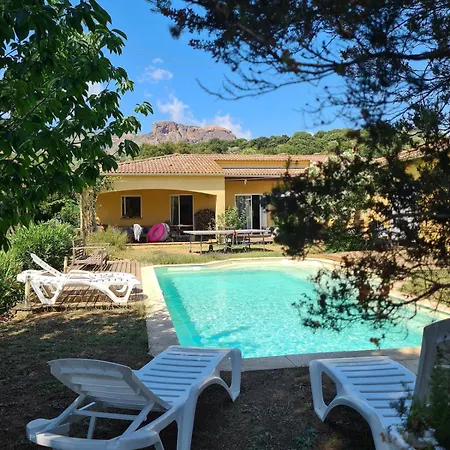 Casa vacanze U Ghjosu Rossu, Maison Indépendante, Bien Située *