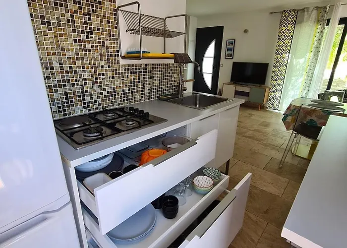 U Ghjosu Rossu, Maison Independante, Bien Situee Дом отдыха *