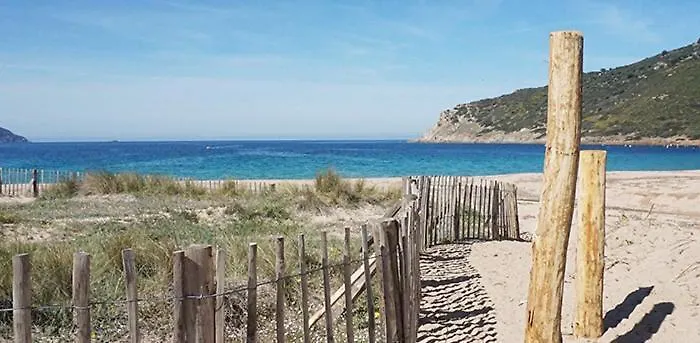 U Ghjosu Rossu, Maison Independante, Bien Situee Hébergement de vacances